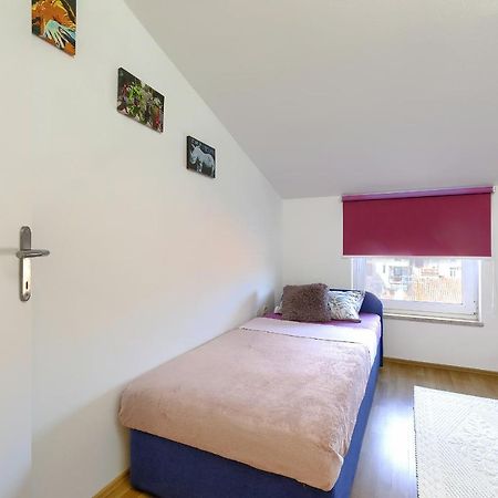 Homestay Пула Екстериор снимка