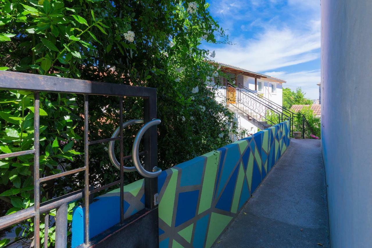 Homestay Пула Екстериор снимка